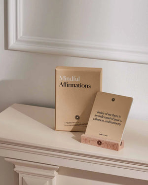 MINDFUL AFFIRMATIONS CARD