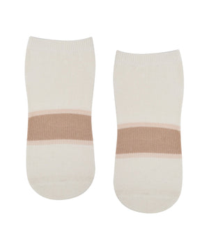 CLASSIC LOW RISE GRIP SOCKS - MOCHA STRIPES