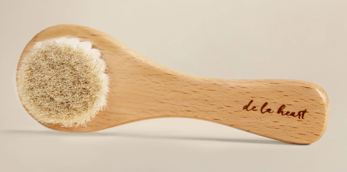 The Facial Dry Brush